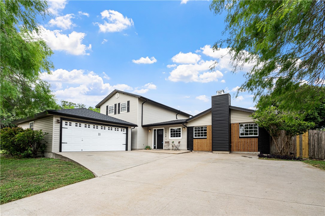 10946 Birdwood Property Photo 1