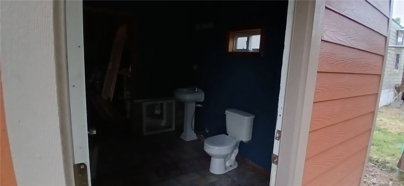 450 Skipper Lane Property Photo 24