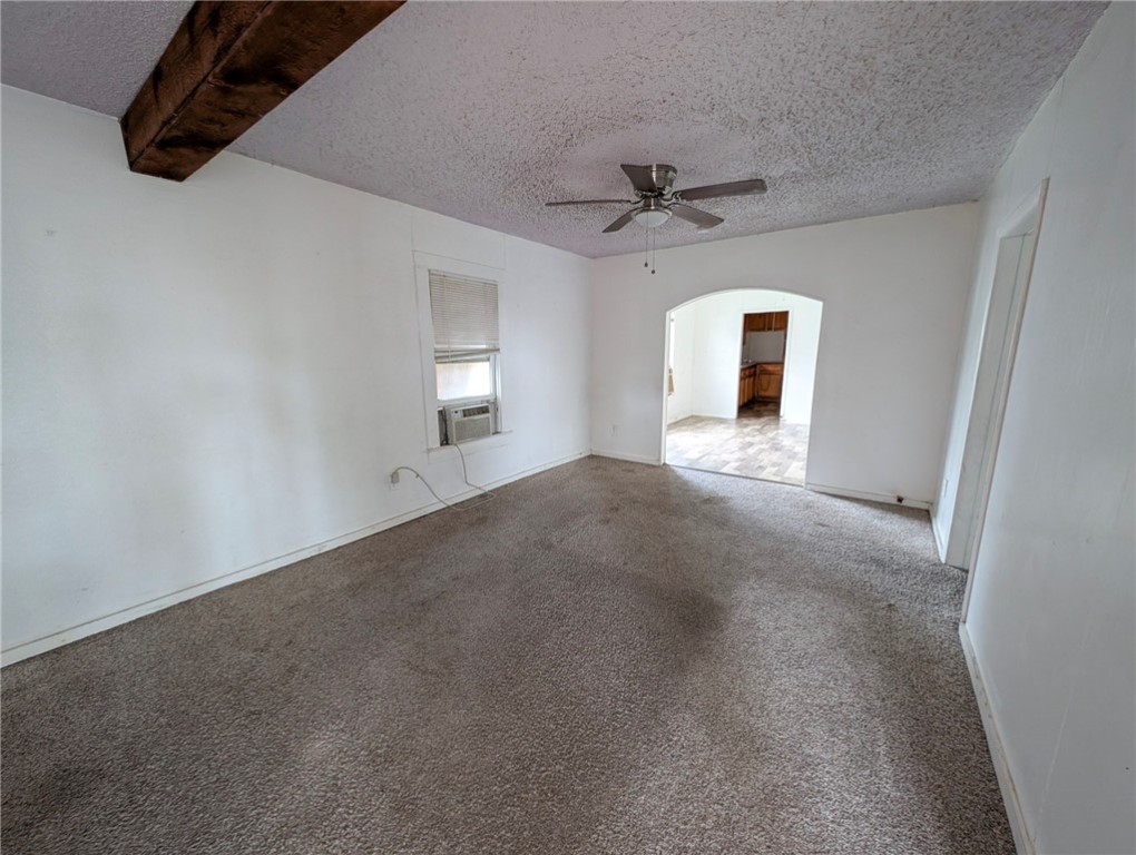 1114 11th St Property Photo 4