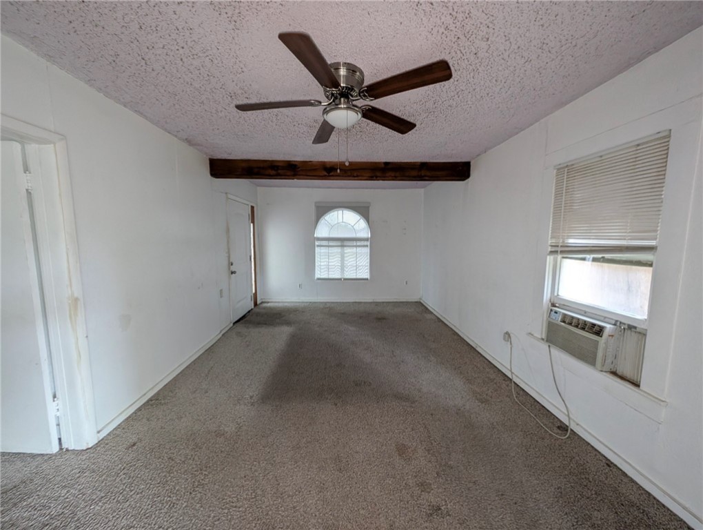 1114 11th St Property Photo 5