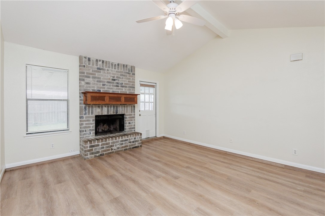 6117 Camwood Dr Property Photo 3