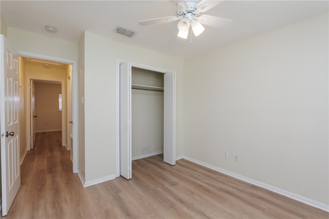 6117 Camwood Dr Property Photo 9