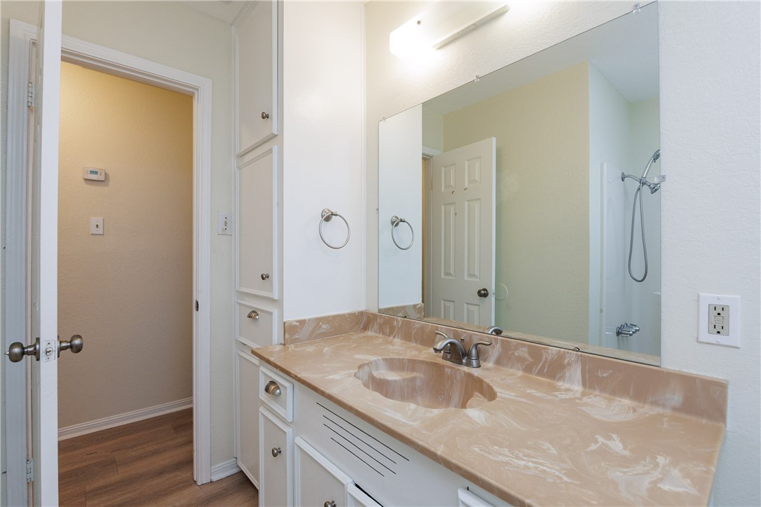 6117 Camwood Dr Property Photo 16