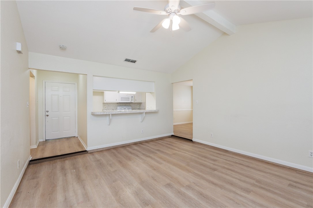 6117 Camwood Dr Property Photo 18