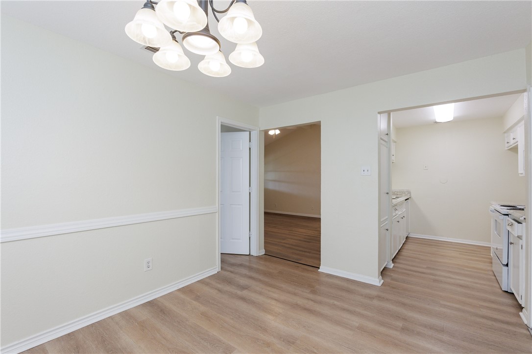 6117 Camwood Dr Property Photo 22