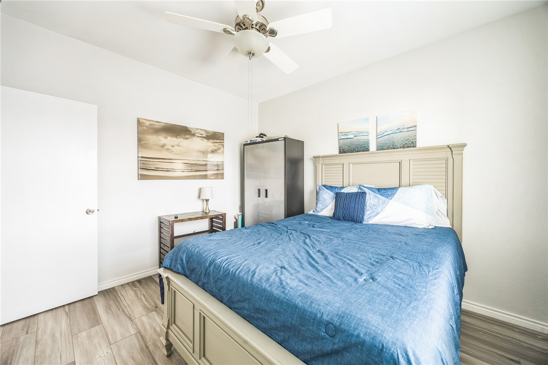 123 E Cora Lee Dr 301 Property Photo 23