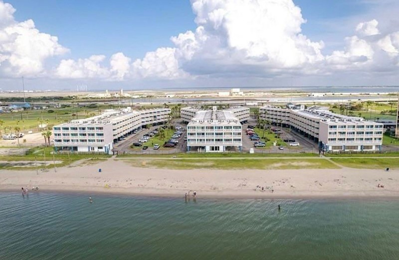 3938 Surfside Blvd 2225 Property Photo 2
