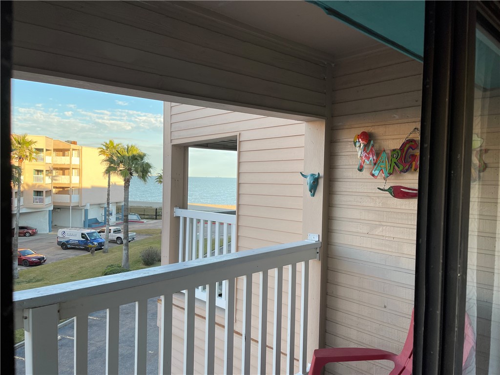 3938 Surfside Blvd 2225 Property Photo 6