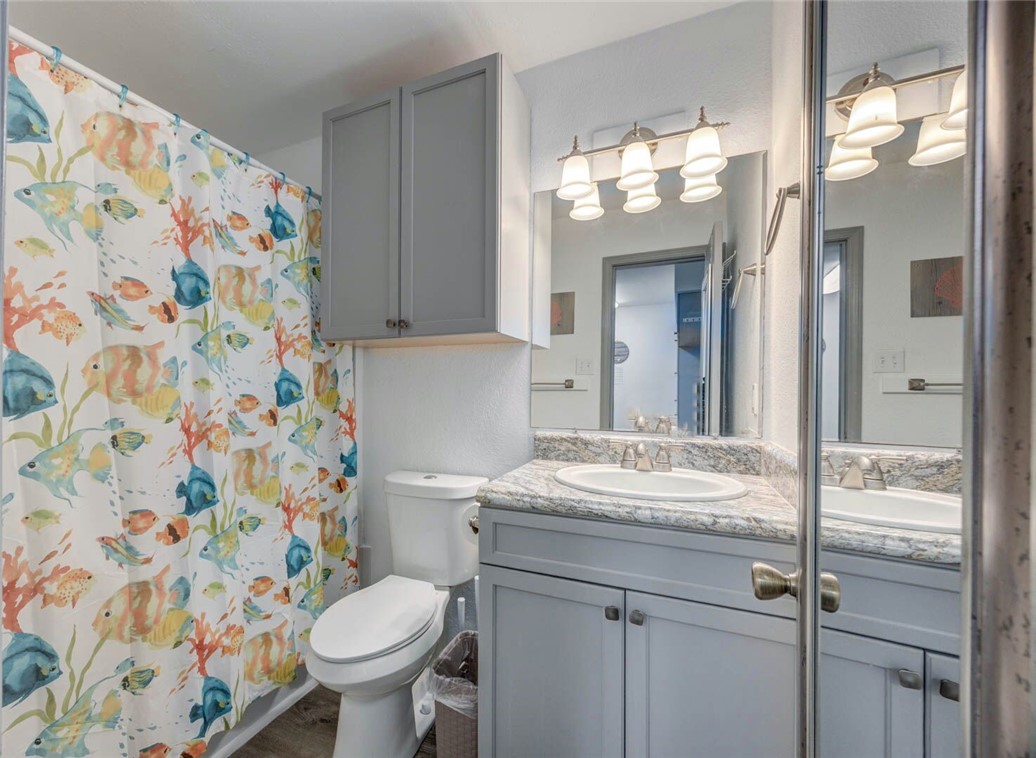 14825 Windward Dr 111 Property Photo 13