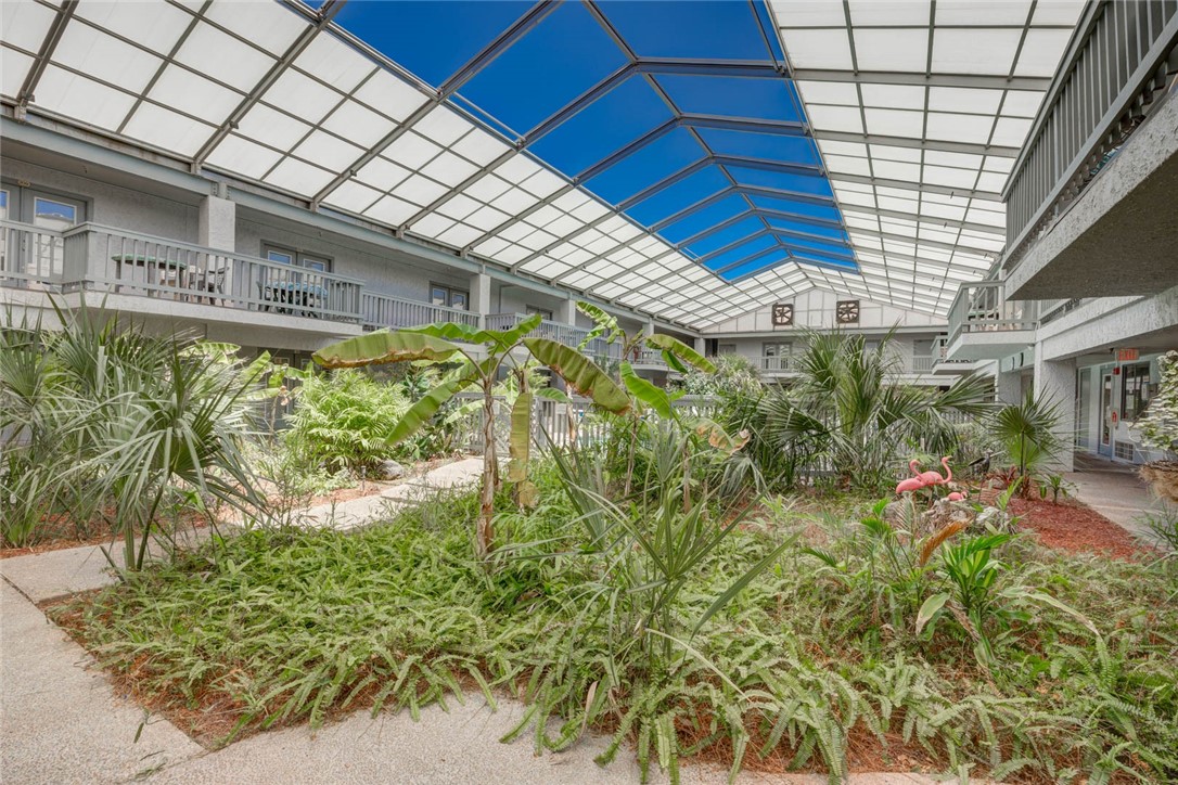 14825 Windward Dr 111 Property Photo 18