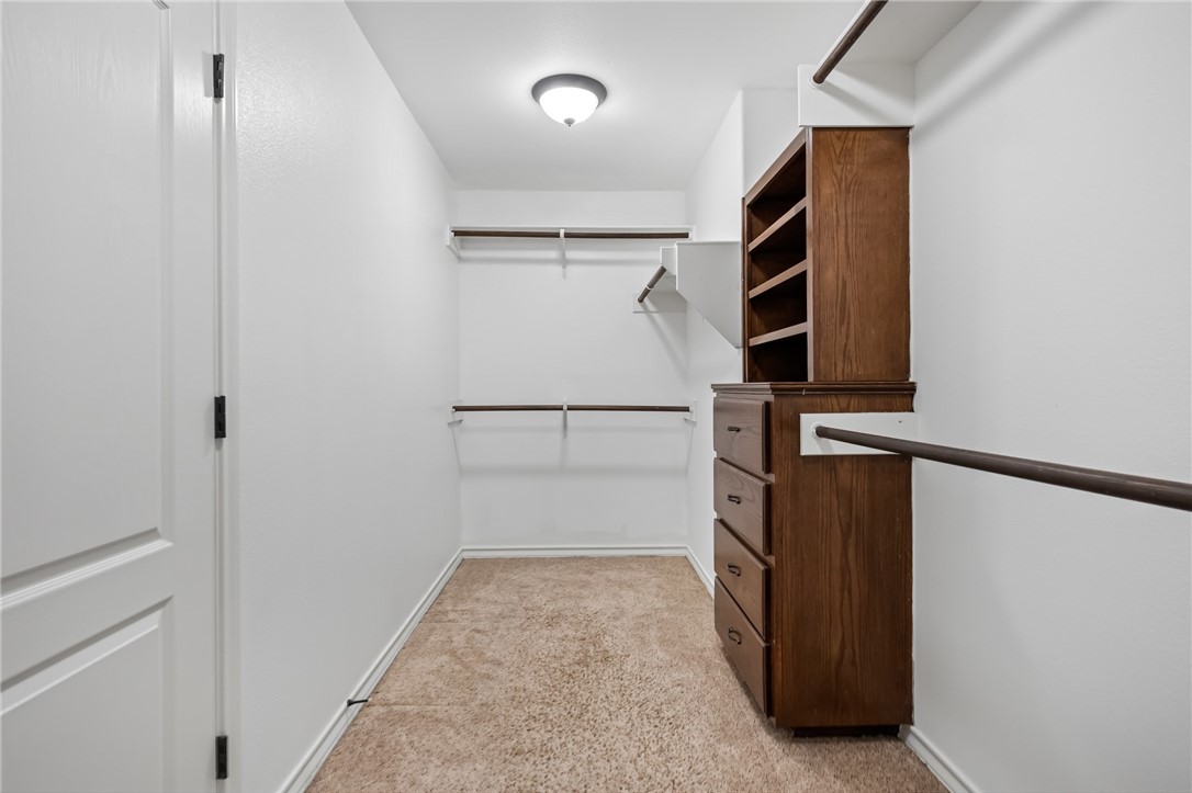 7406 Brush Creek Dr Property Photo 24