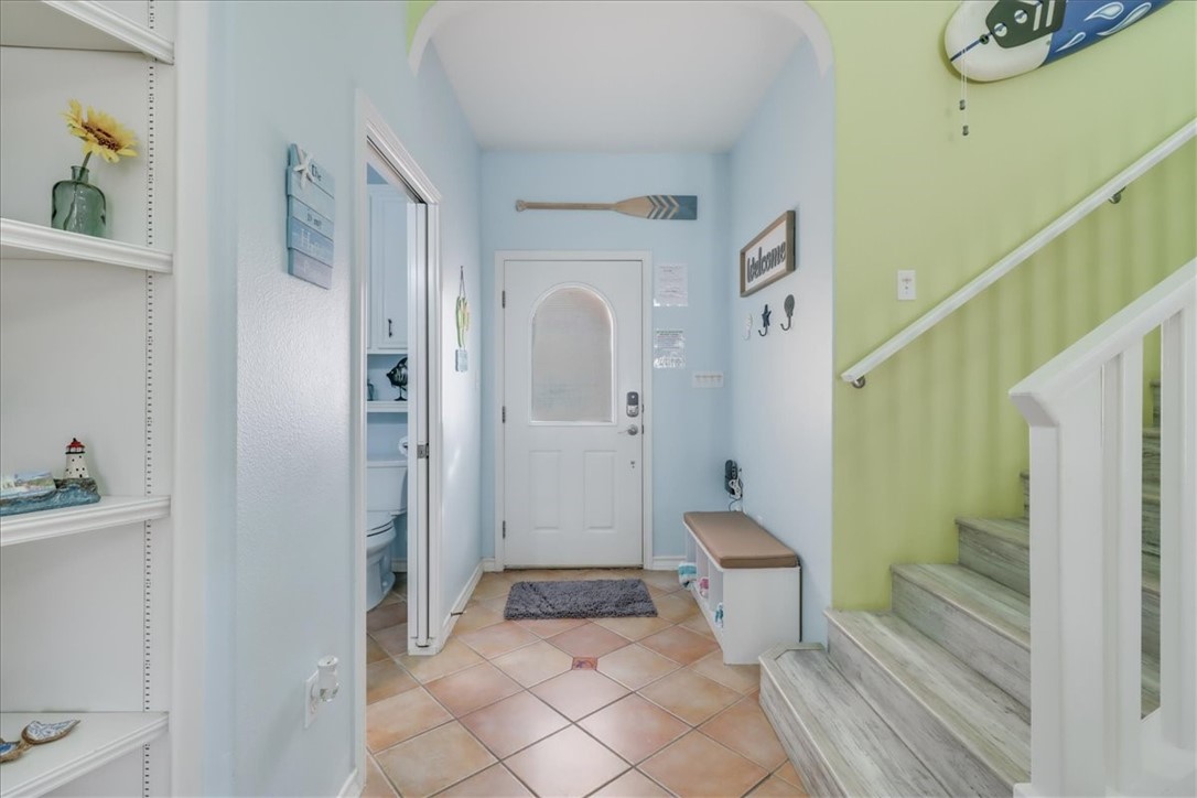 728 La Juana Ct Property Photo 7