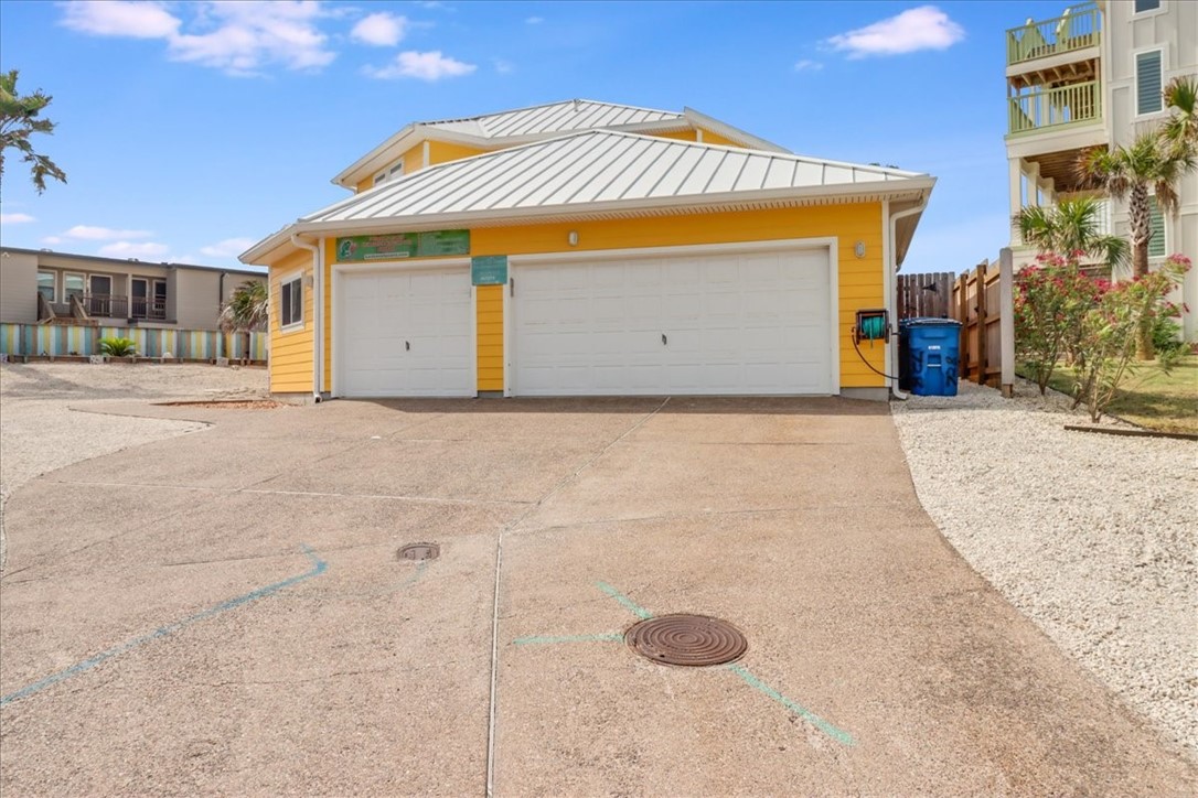 728 La Juana Ct Property Photo 35