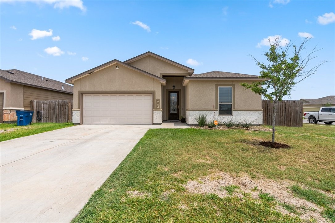 113 Guadalupe Palm Dr Property Photo 1