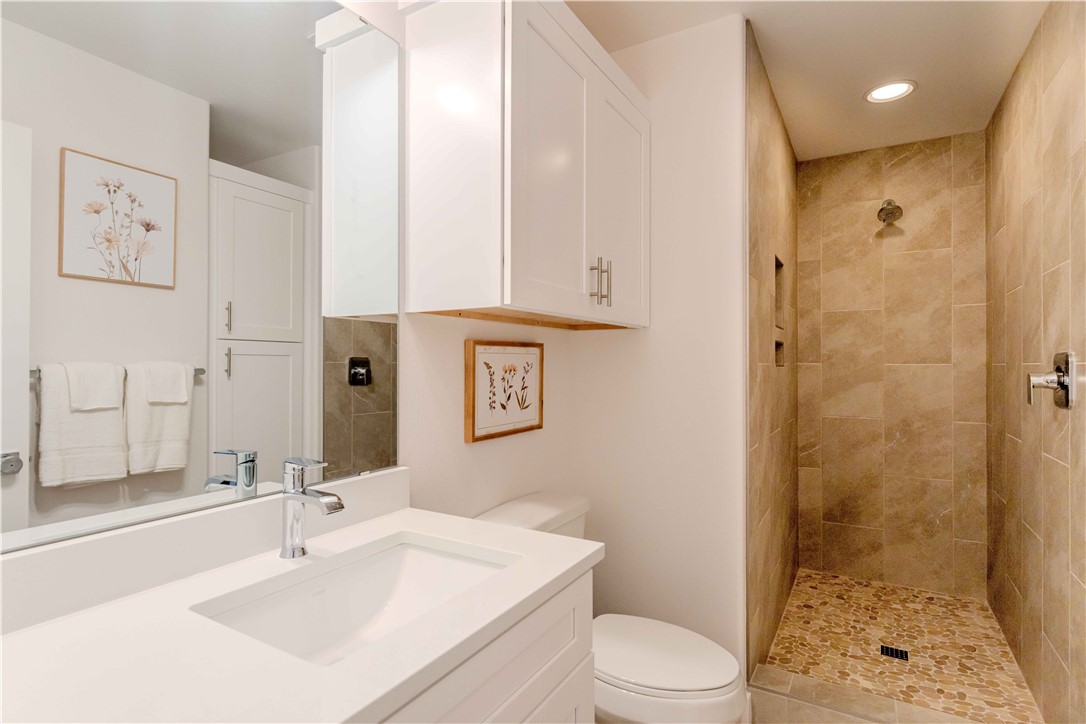 139 Redfish Property Photo 9