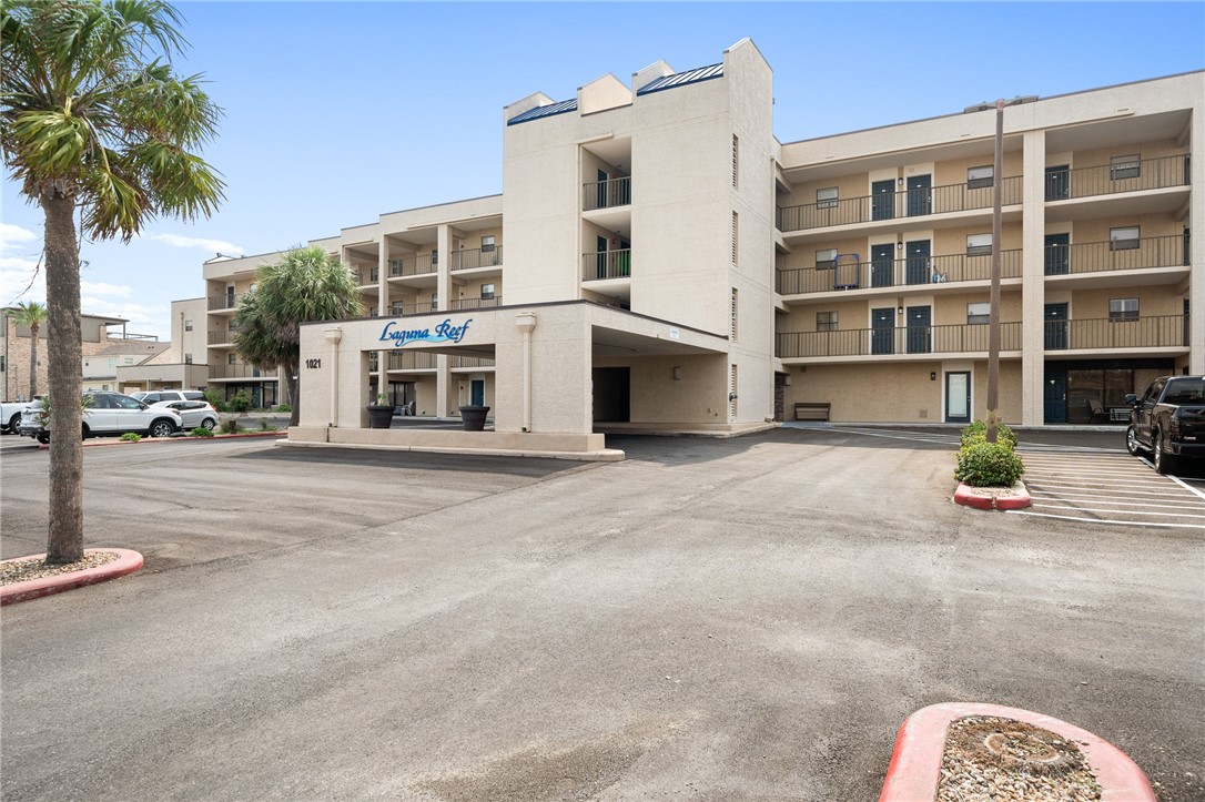 1021 Water St 214 Property Photo 4