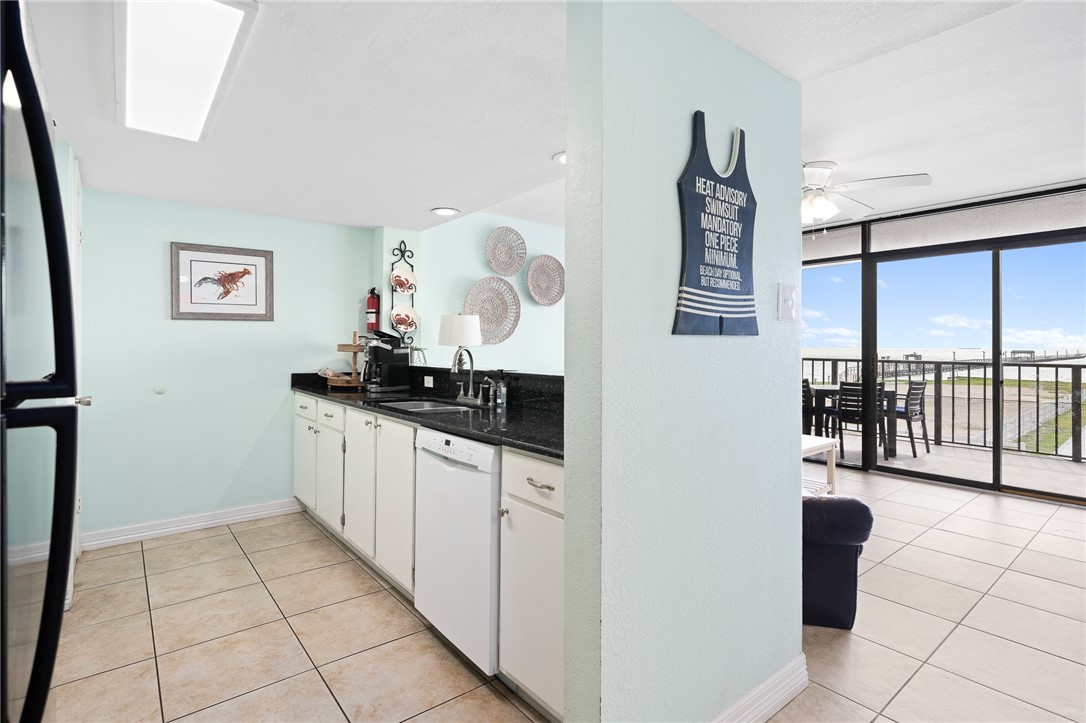 1021 Water St 214 Property Photo 12