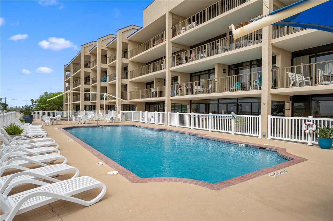 1021 Water St 214 Property Photo 35