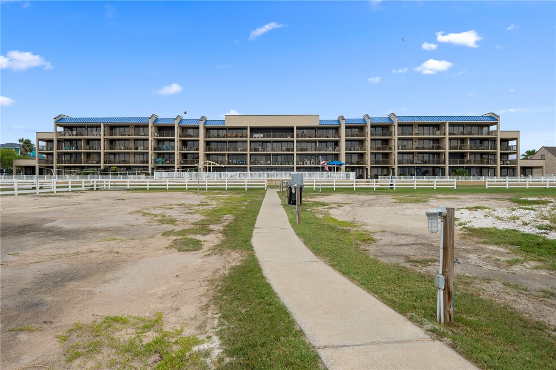 1021 Water St 214 Property Photo 38