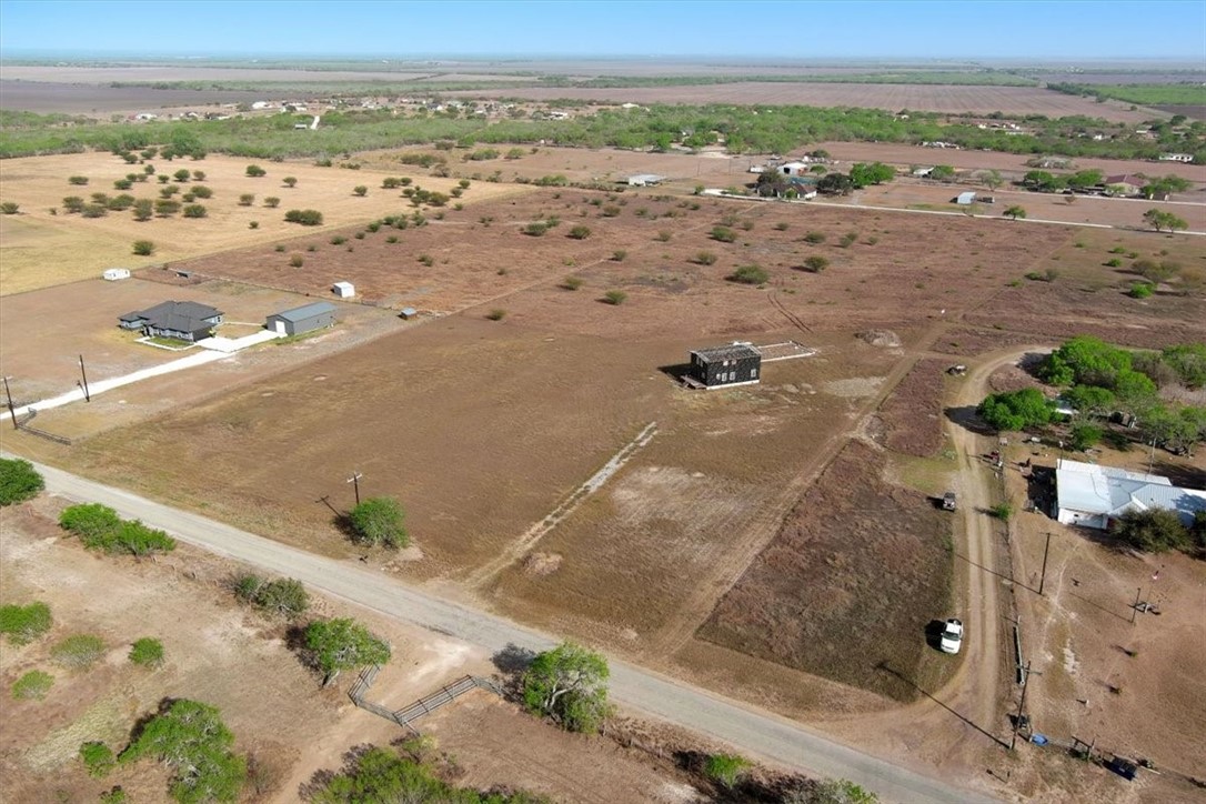 5110 County Road 101 Property Photo