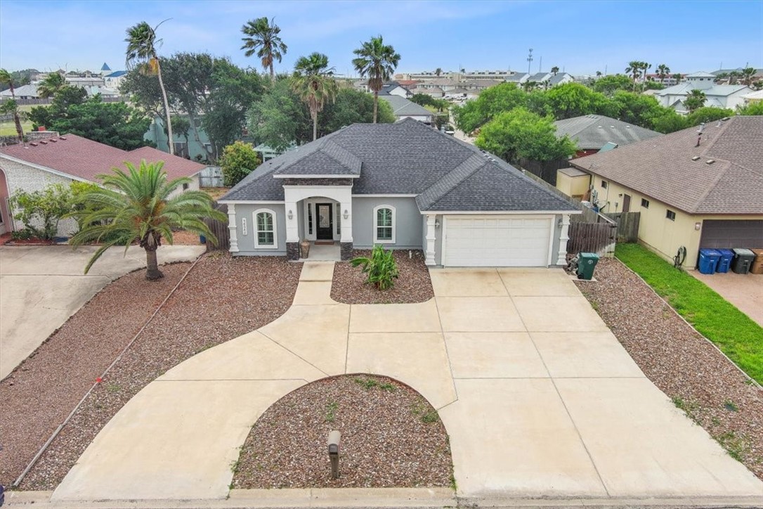 14342 Scallop St Property Photo 2