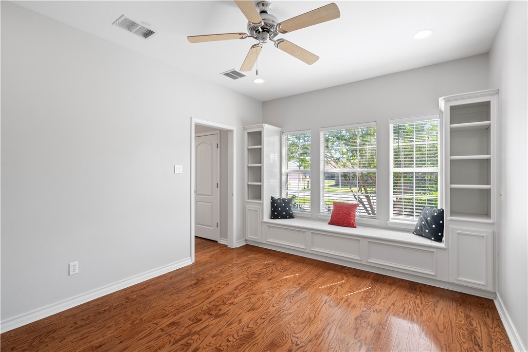108 Black Diamond Property Photo 25