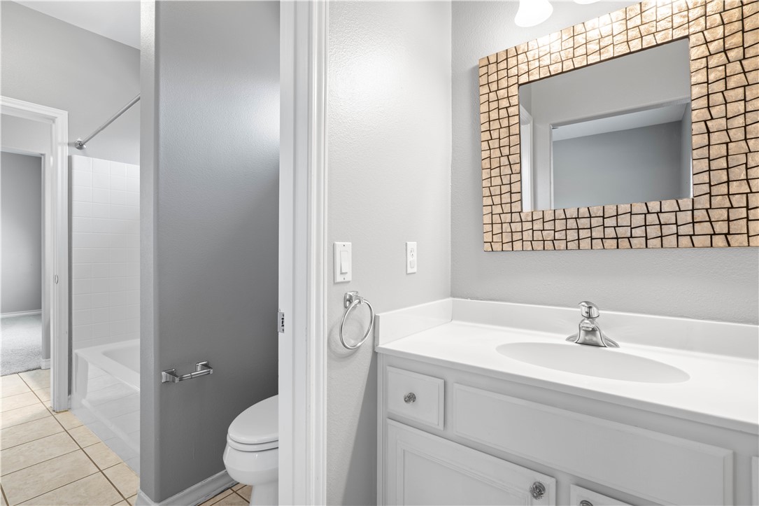 108 Black Diamond Property Photo 31