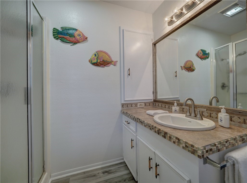 501 6th St Property Photo 14