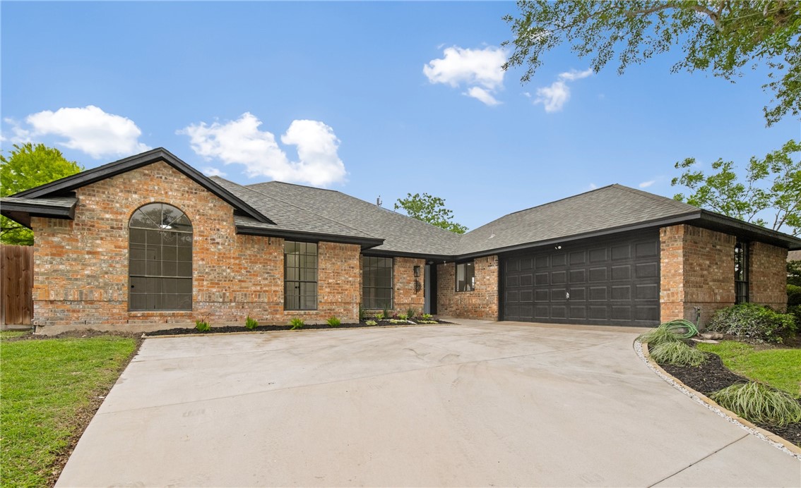 4530 Megal Dr Property Photo 1