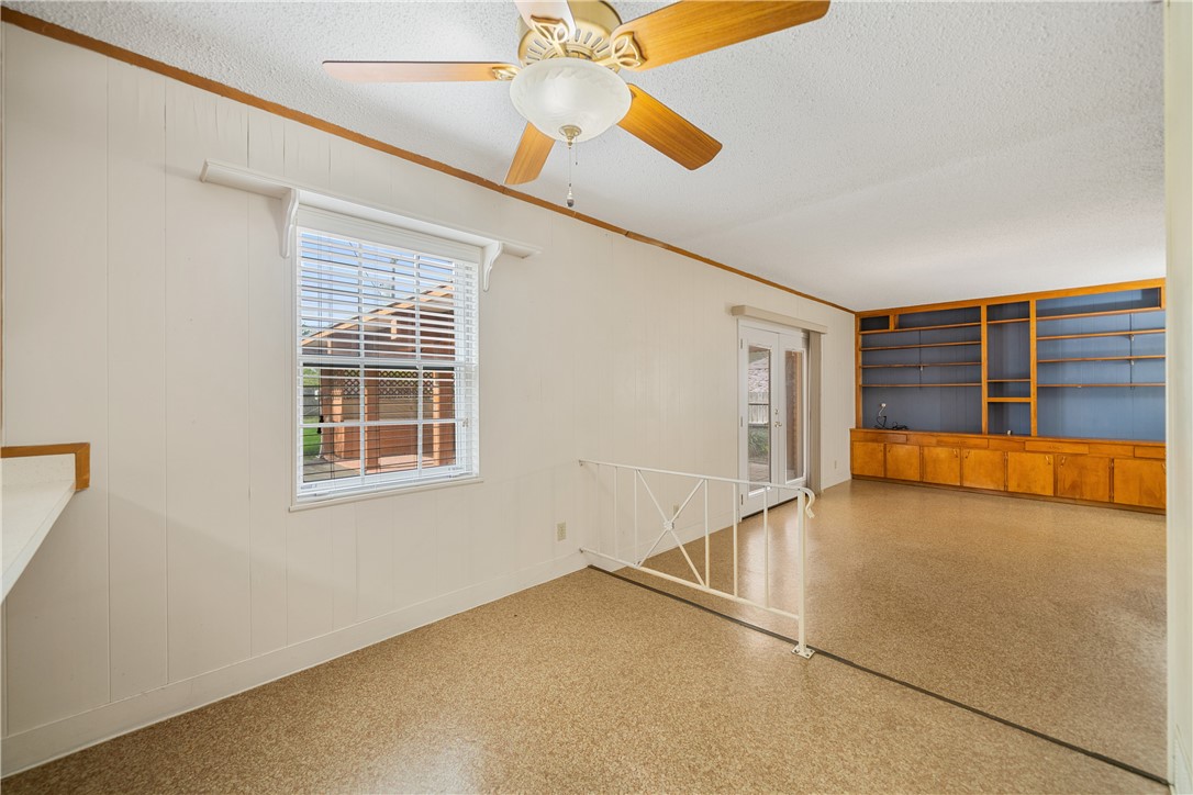 1112 David St Property Photo 14