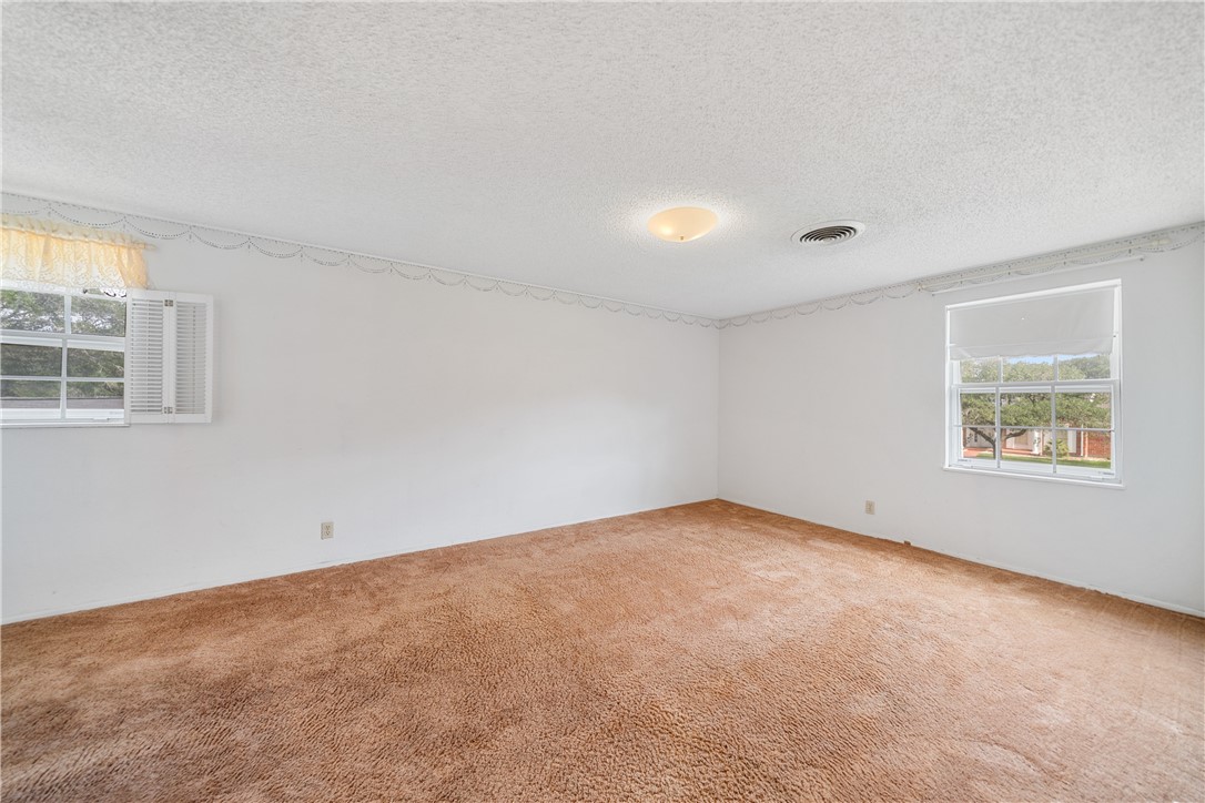 1112 David St Property Photo 21