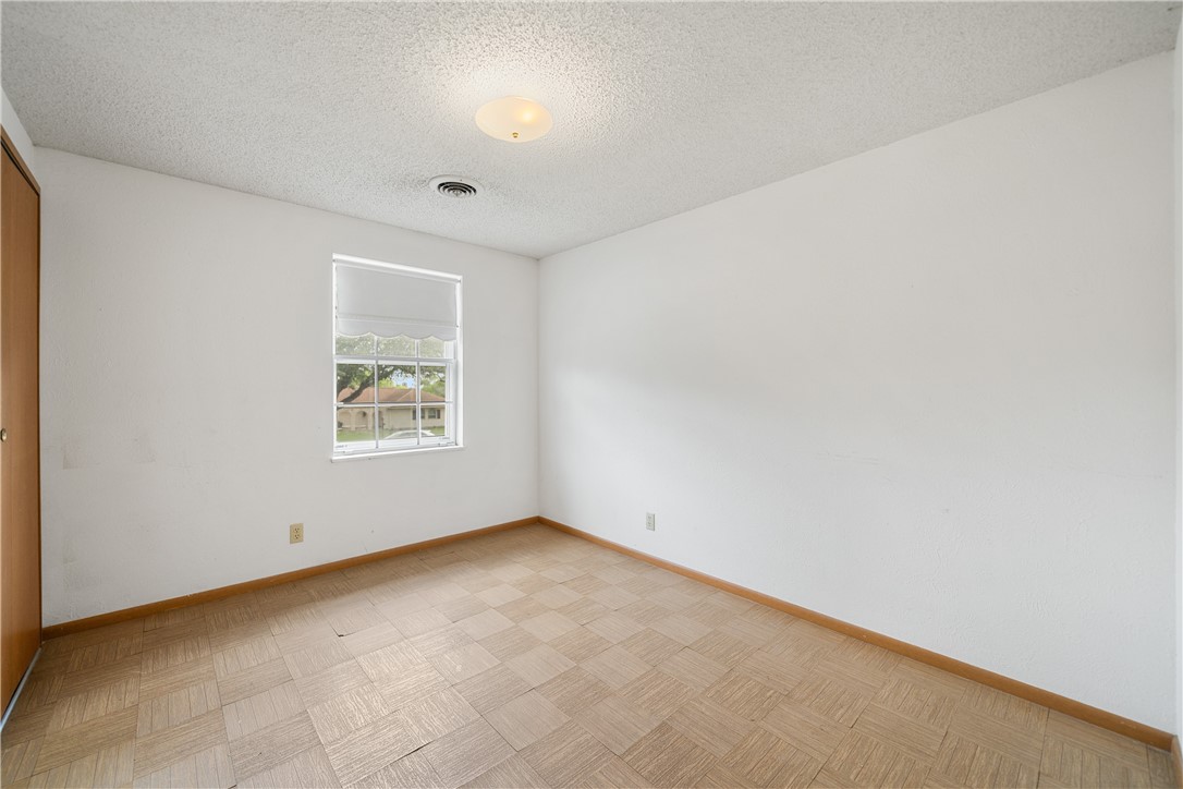 1112 David St Property Photo 26