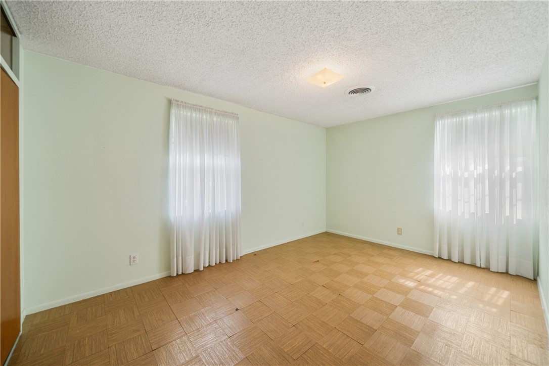 1112 David St Property Photo 29