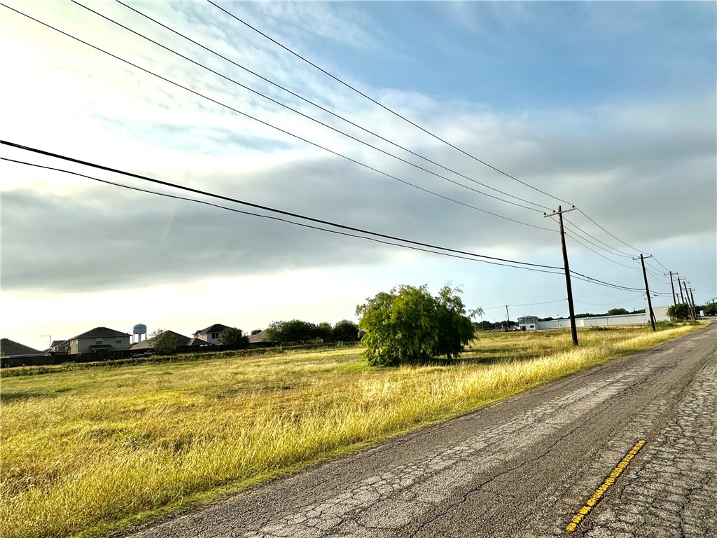 00 Stark Property Photo 1