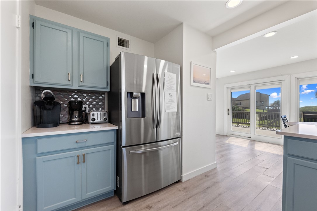 7393 State Highway 361 8-h Property Photo 9