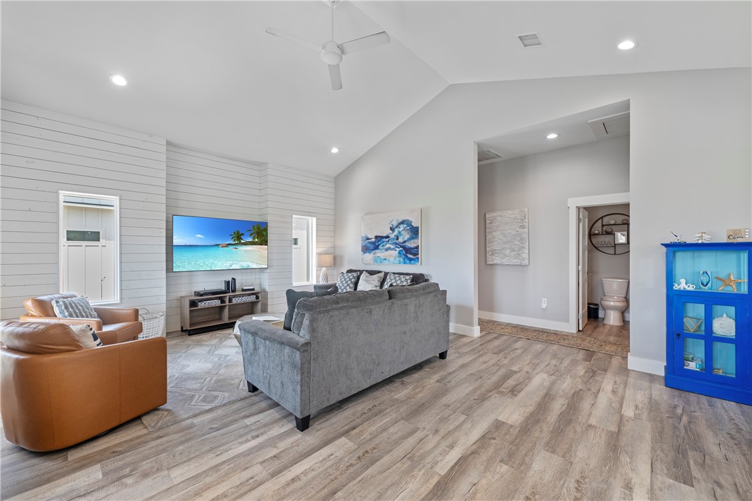 524 S 12th St F Property Photo 16