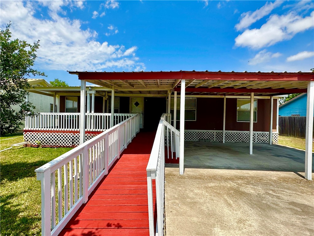 5429 County Road 73a Property Photo