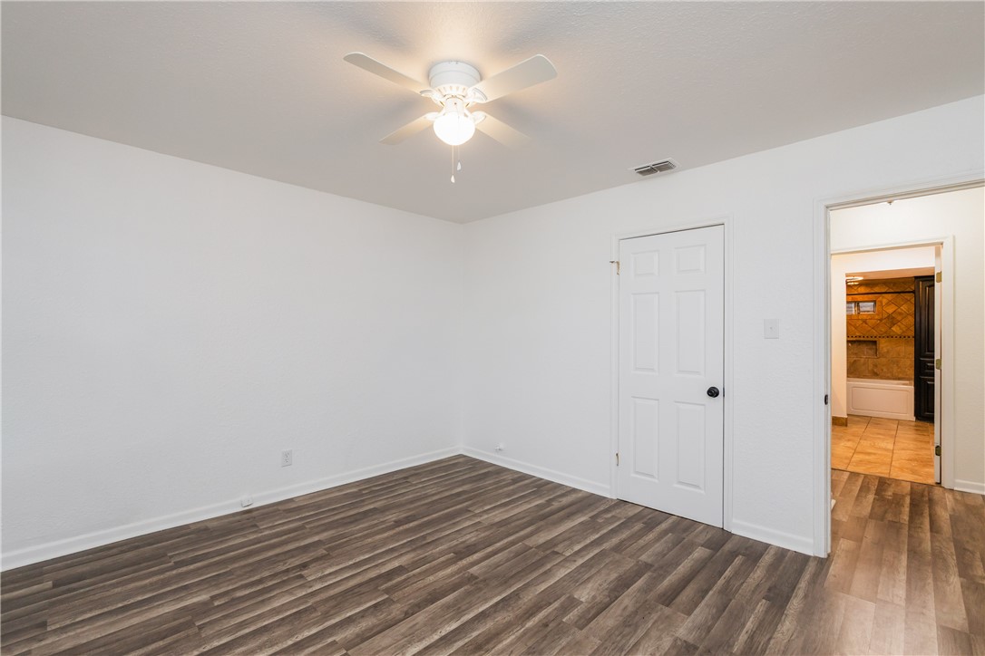 4845 Johnston Dr Property Photo 14