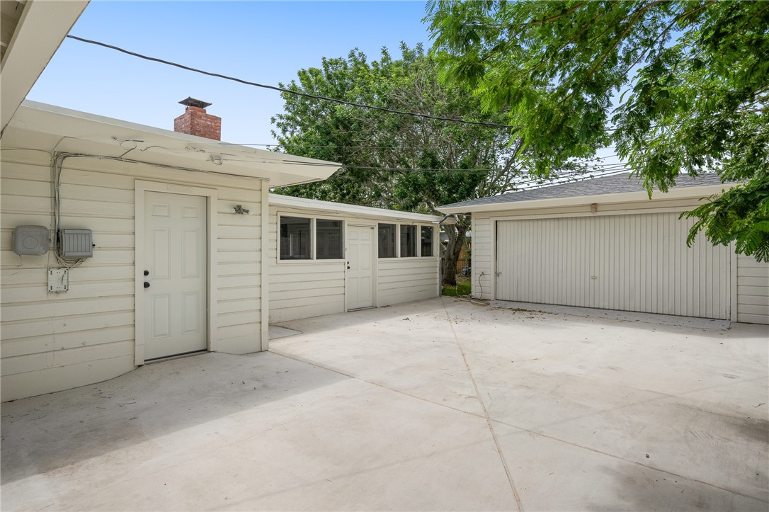 4837 Monette Dr Property Photo 28