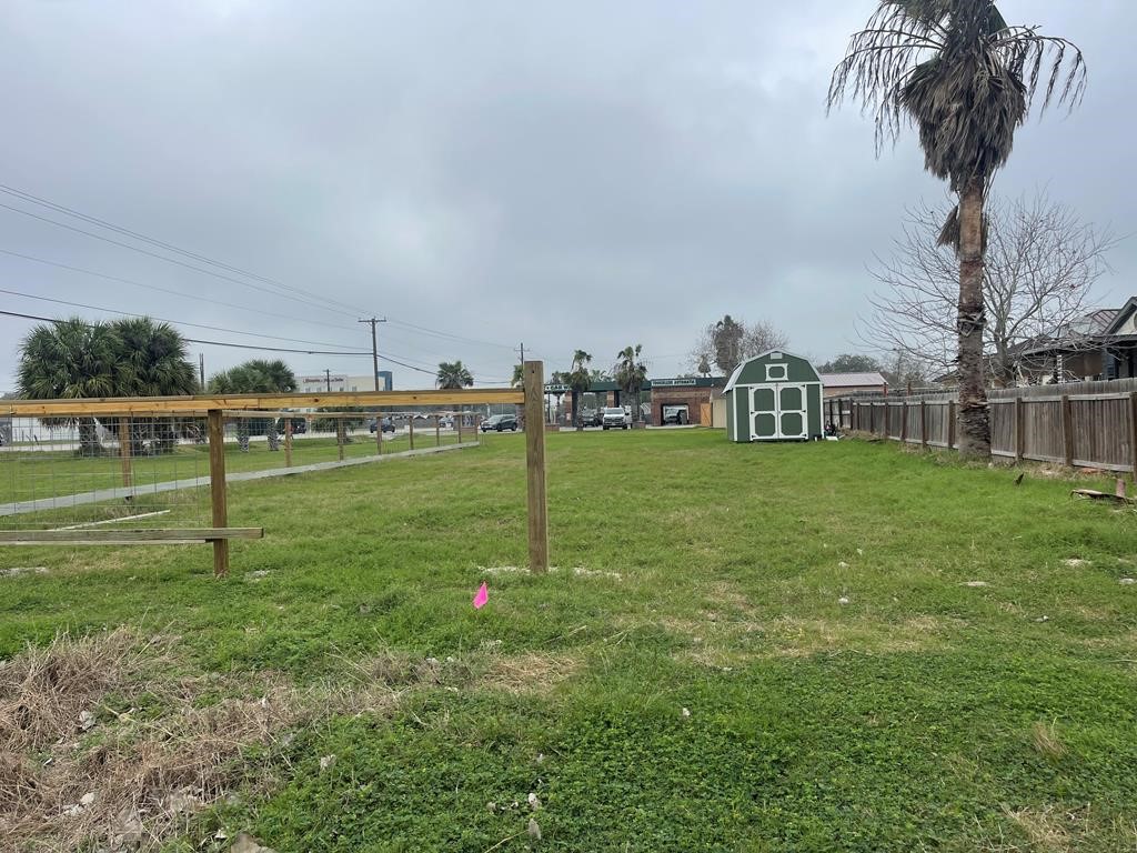 Undefined Property Photo