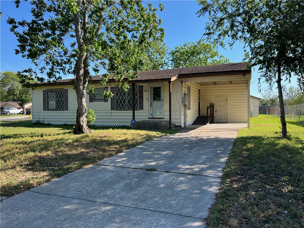10801 Mayfield Dr Property Photo 1