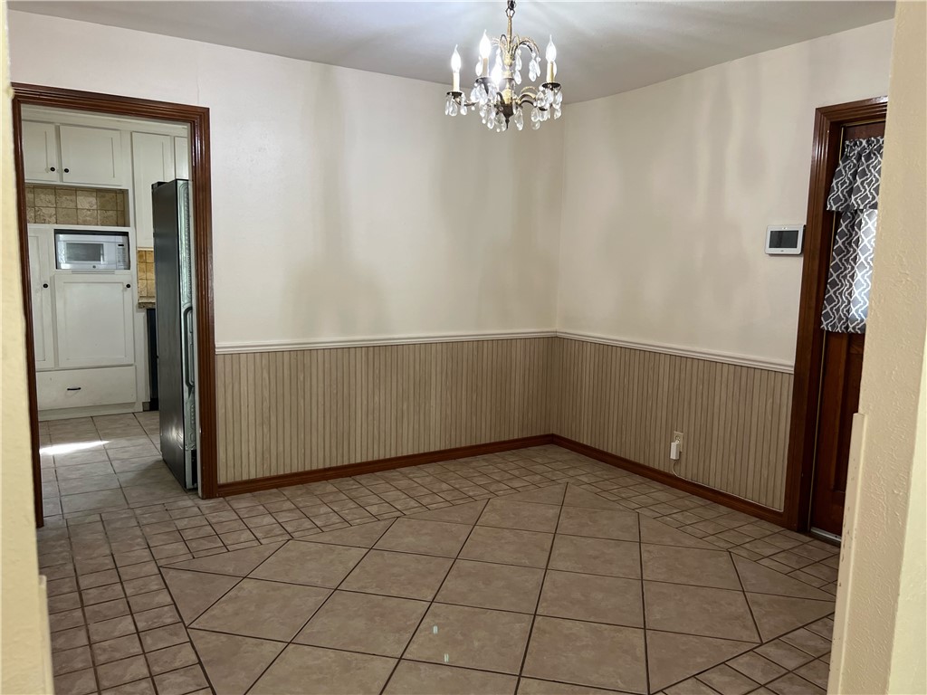 10801 Mayfield Dr Property Photo 4