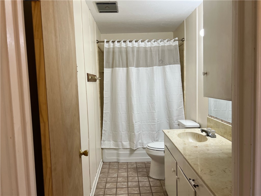 10801 Mayfield Dr Property Photo 8