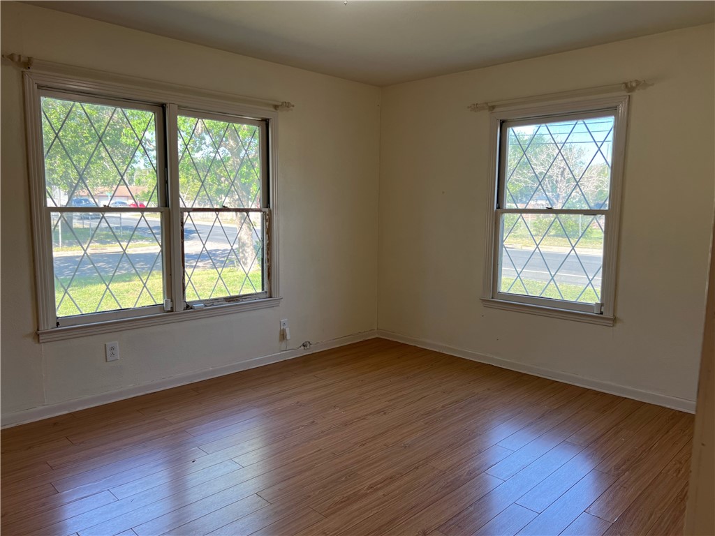 10801 Mayfield Dr Property Photo 10