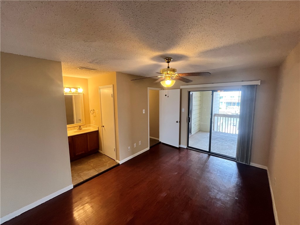 15421 Seamount Cay Ct 210 Property Photo 11