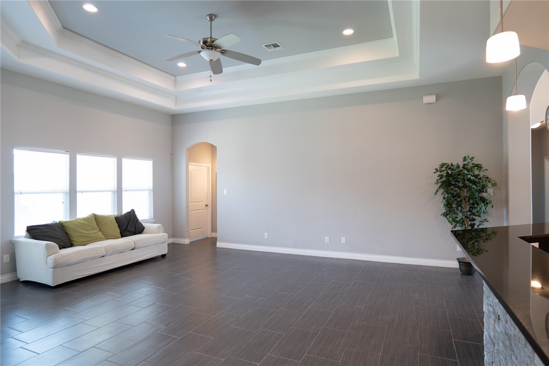6734 Battery Park Ct Property Photo 5