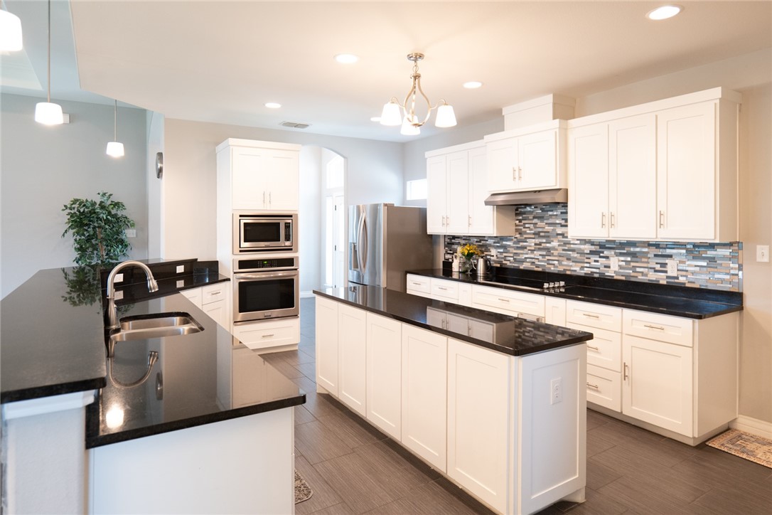 6734 Battery Park Ct Property Photo 7