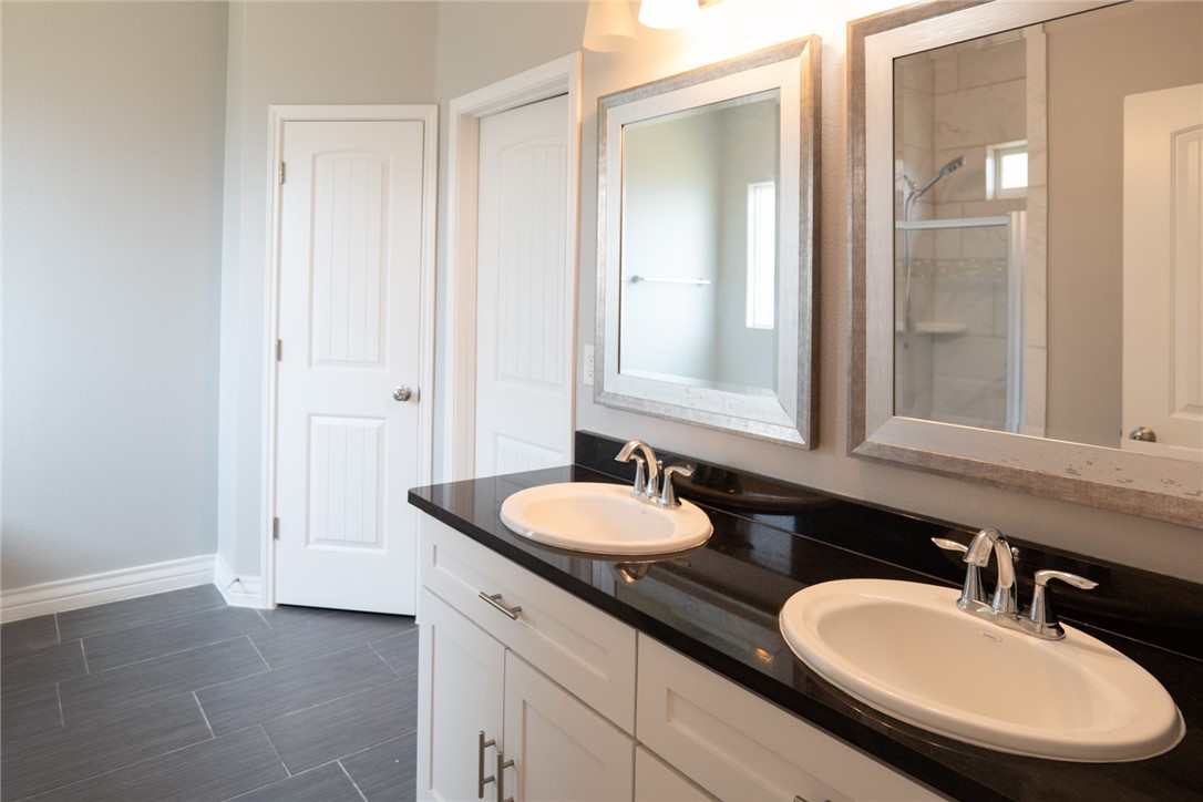 6734 Battery Park Ct Property Photo 10