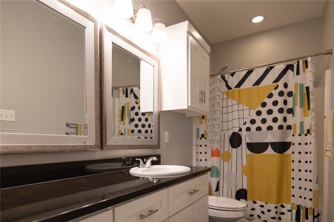 6734 Battery Park Ct Property Photo 13