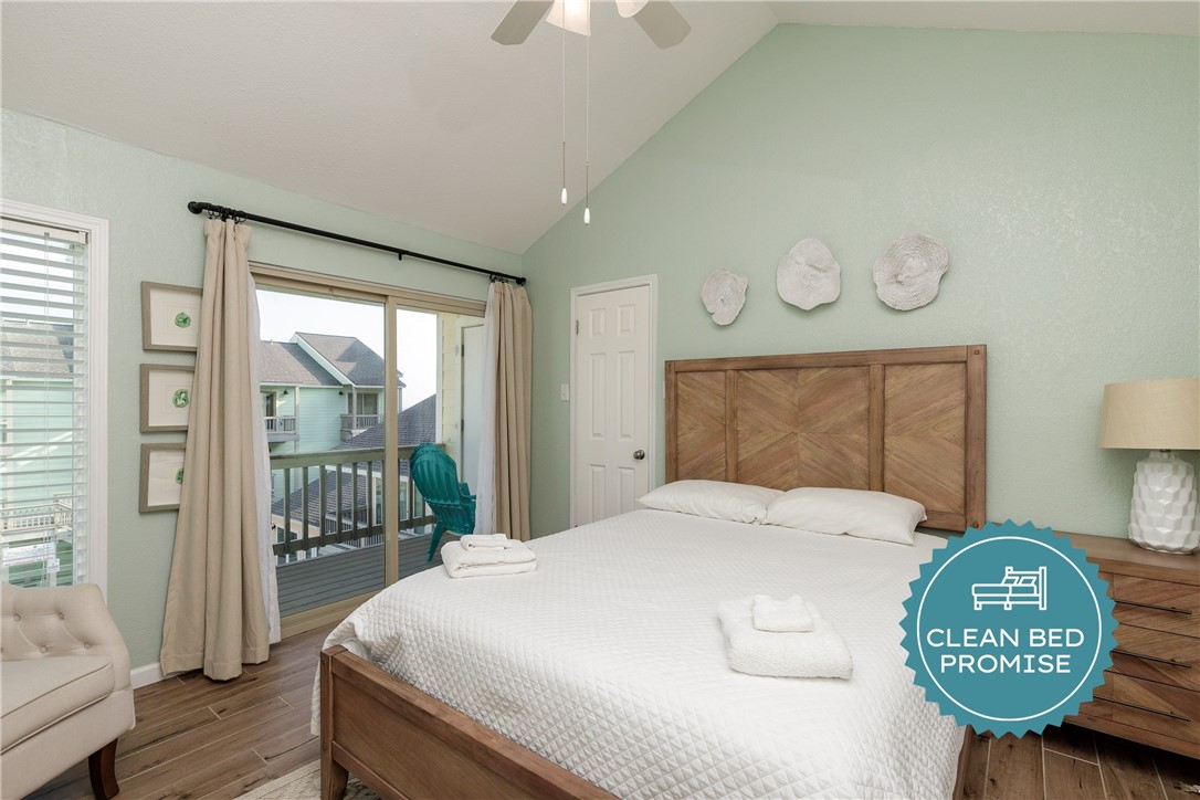 14802 Windward Dr 233 Property Photo 17